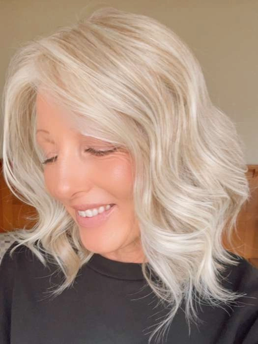 Simmer | HF Synthetic Lace Front Wig