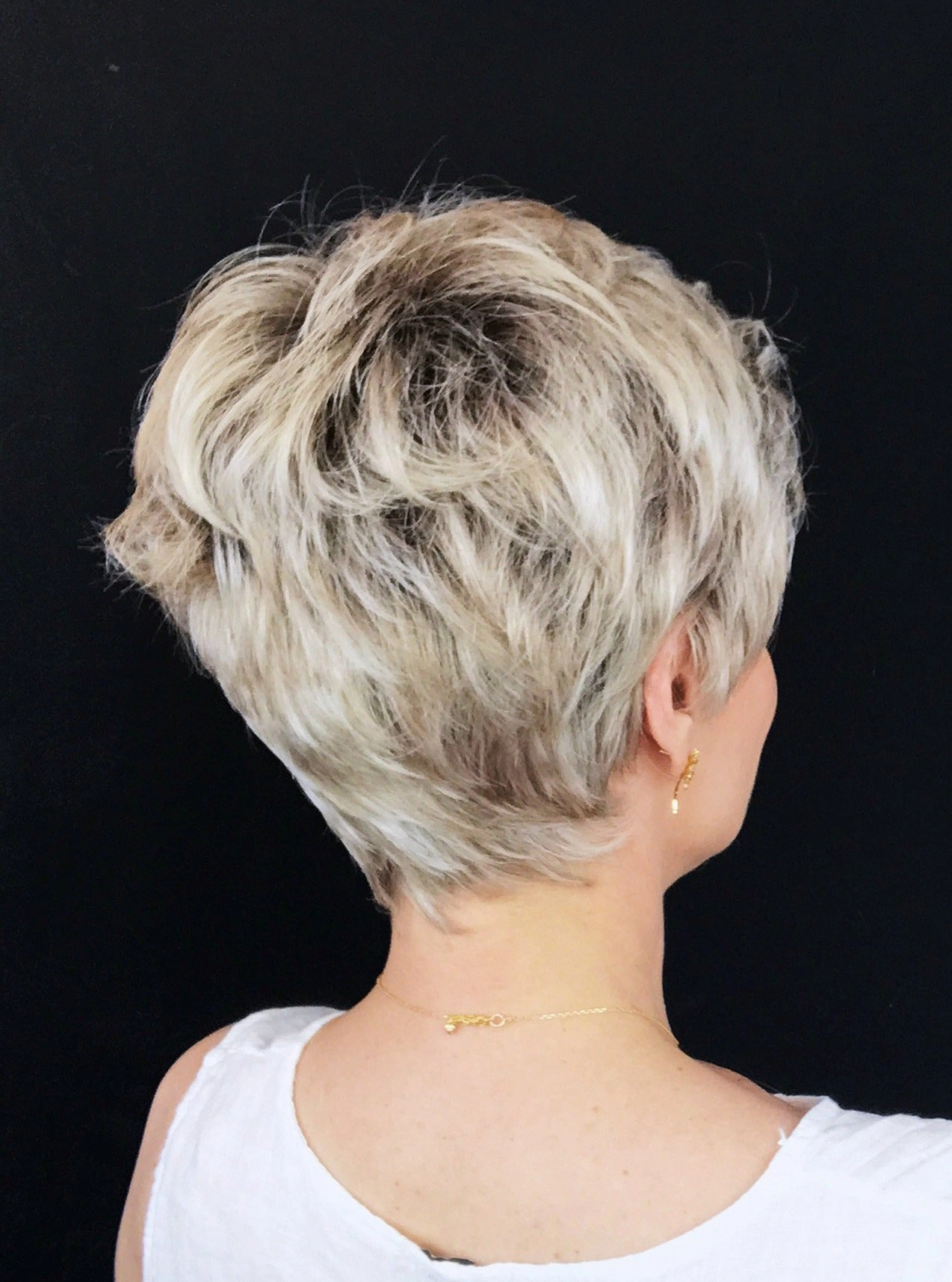 Spa Wig by Ellen Wille | Synthetic Hair | Petite/Average Cap