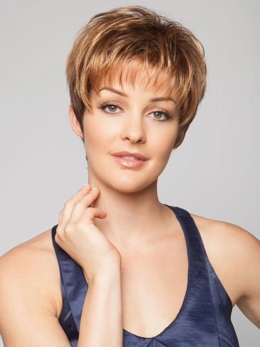 Stop Hi Tec | Short Synthetic Wig (Mono Crown)