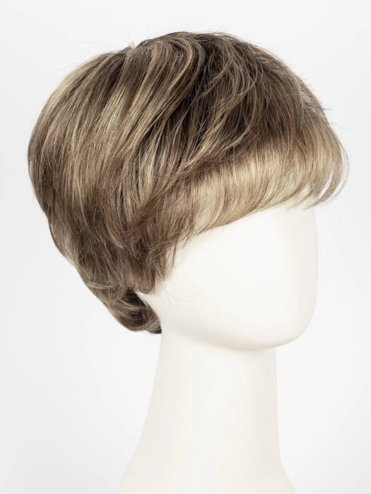 Stop Hi Tec | Short Synthetic Wig (Mono Crown)