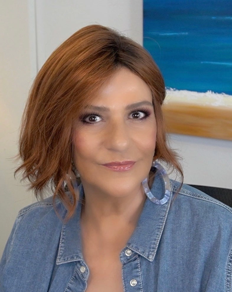 Tara Wig by Rene of Paris | Synthetic Hair | Average Cap