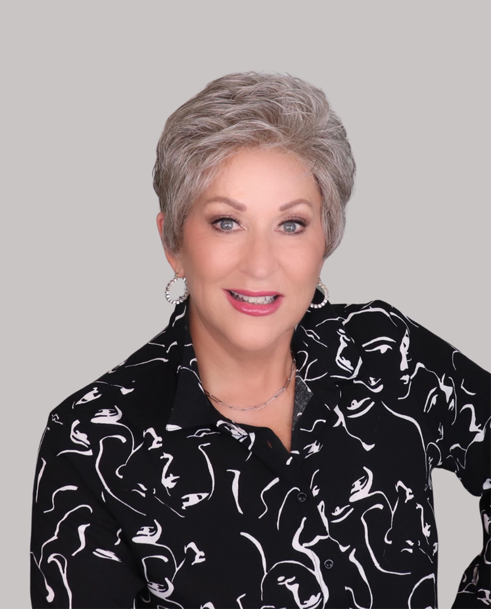 Time Comfort Wig by Ellen Wille | Heat Friendly Synthetic Hair | Petite/Average Cap