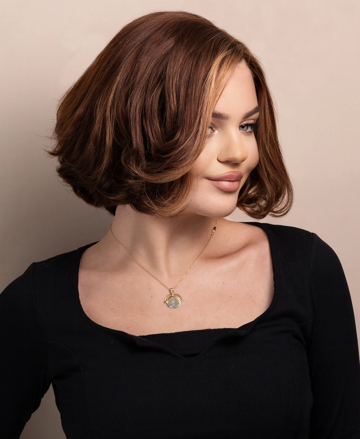 wedge bob human wig - 8" caramel highlights.