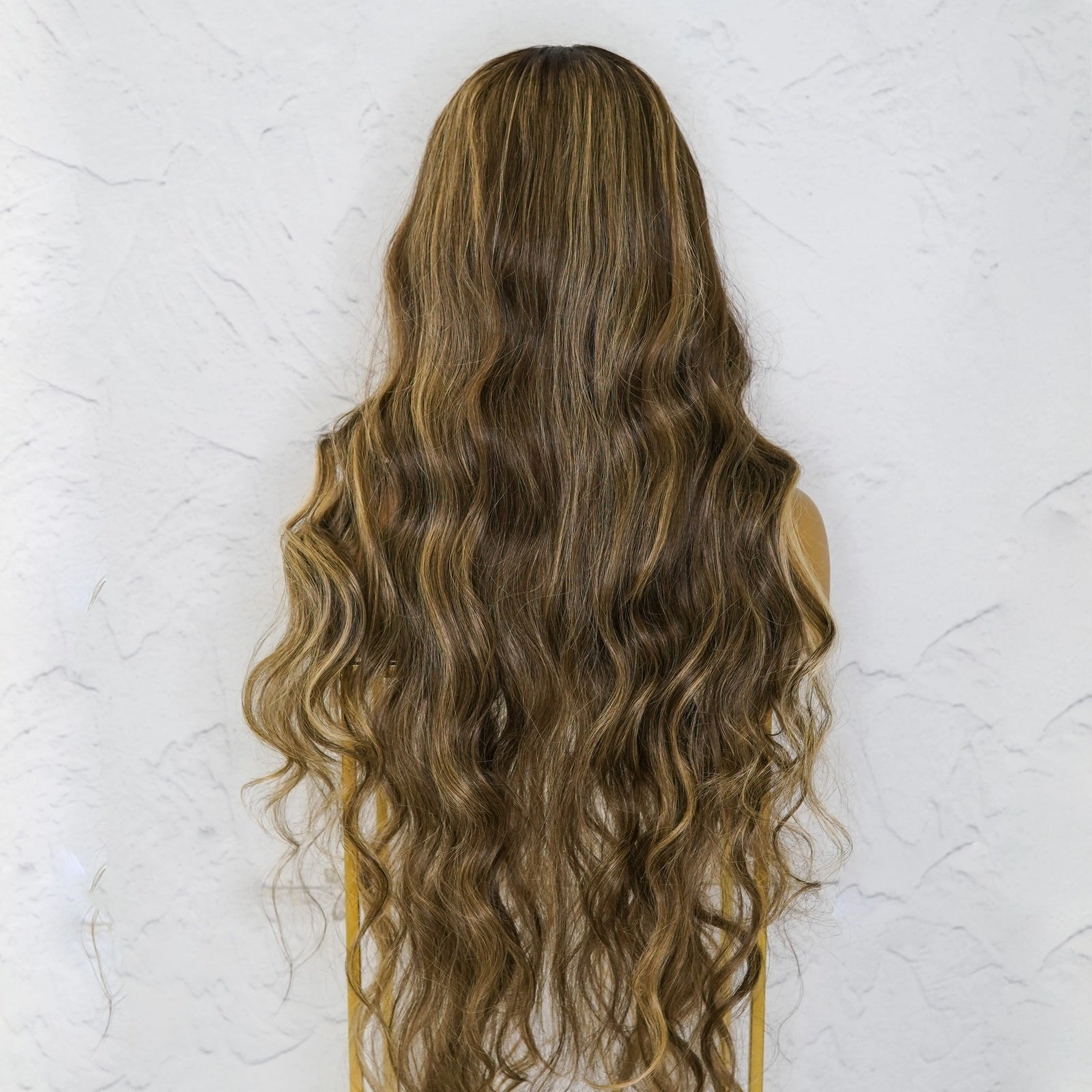 ZENDAYA Latte Lace Front Wig